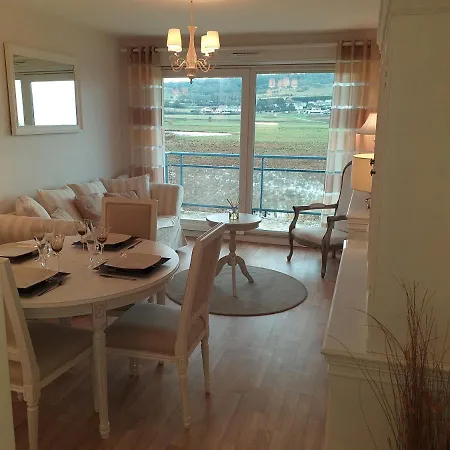 Apartamento Cosy, Avec Balcon, Vue Mer, 200m Plage, Wifi, 5 Personnes, Sur Mer *