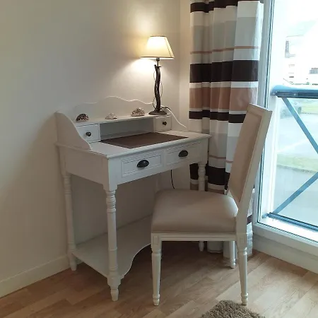 Apartamento Cosy, Avec Balcon, Vue Mer, 200m Plage, Wifi, 5 Personnes, Sur Mer *