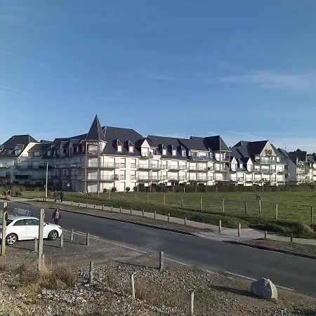 Apartamento Cosy, Avec Balcon, Vue Mer, 200m Plage, Wifi, 5 Personnes, Sur Mer *
